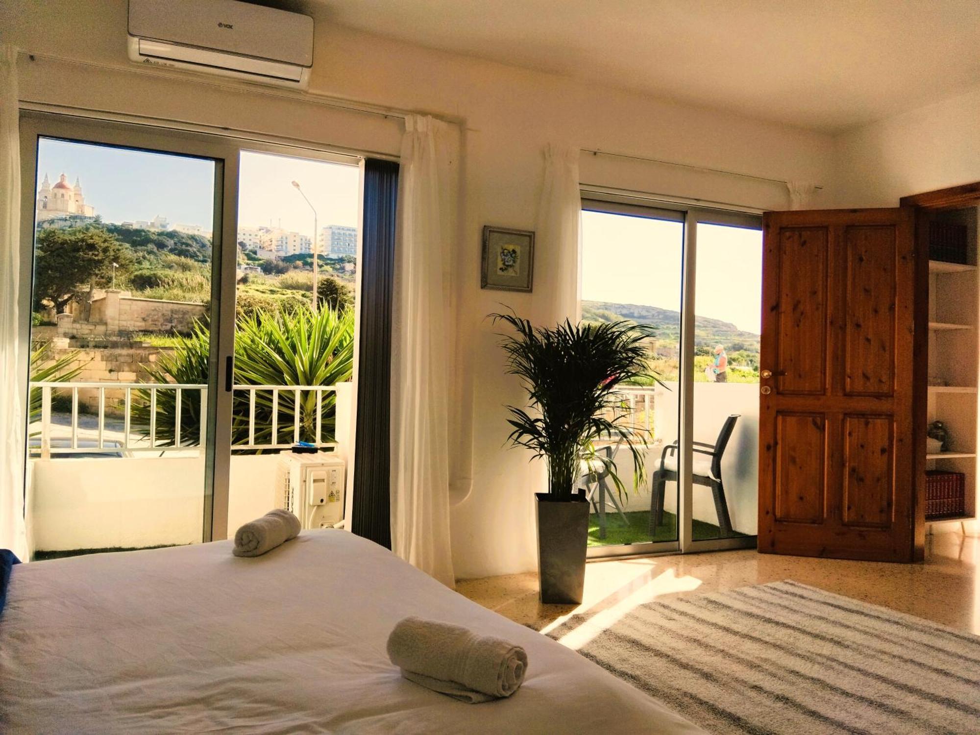 Close To Beach Unique & Cozy Apartment 3 Balconies Country Views Mellieħa Esterno foto